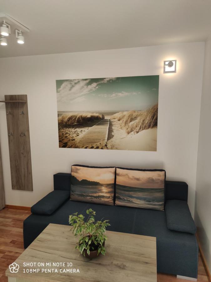Pokoje Goscinne Pod Kasztanami Łeba Extérieur photo