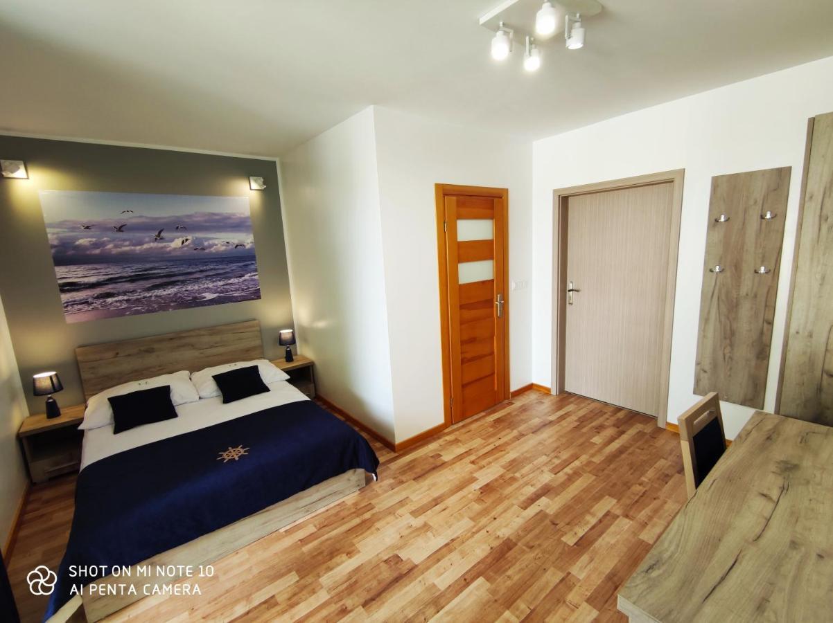 Pokoje Goscinne Pod Kasztanami Łeba Extérieur photo