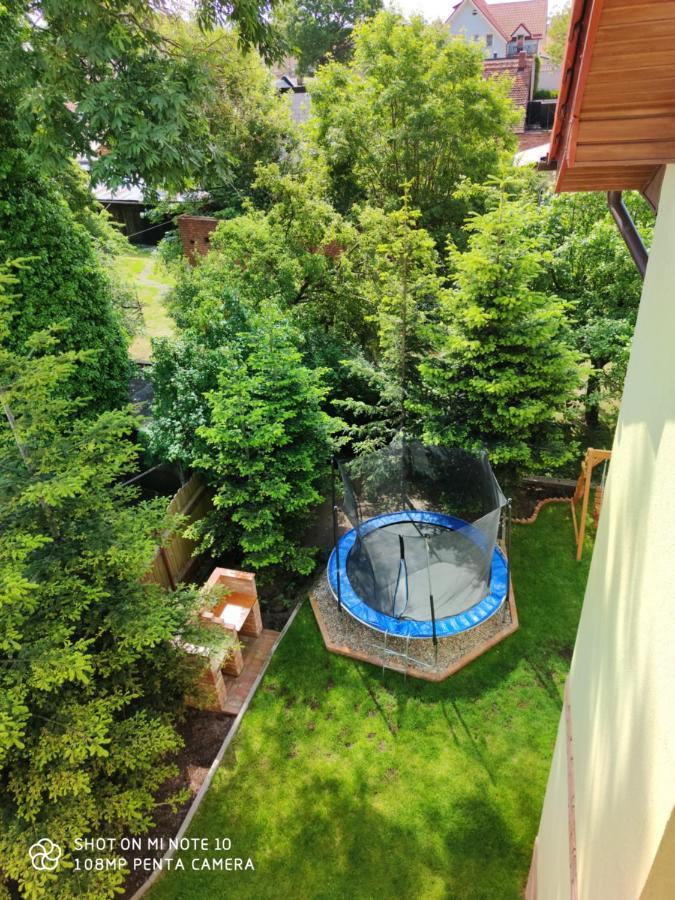 Pokoje Goscinne Pod Kasztanami Łeba Extérieur photo