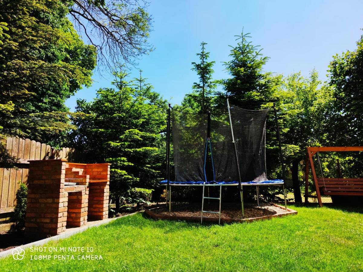 Pokoje Goscinne Pod Kasztanami Łeba Extérieur photo