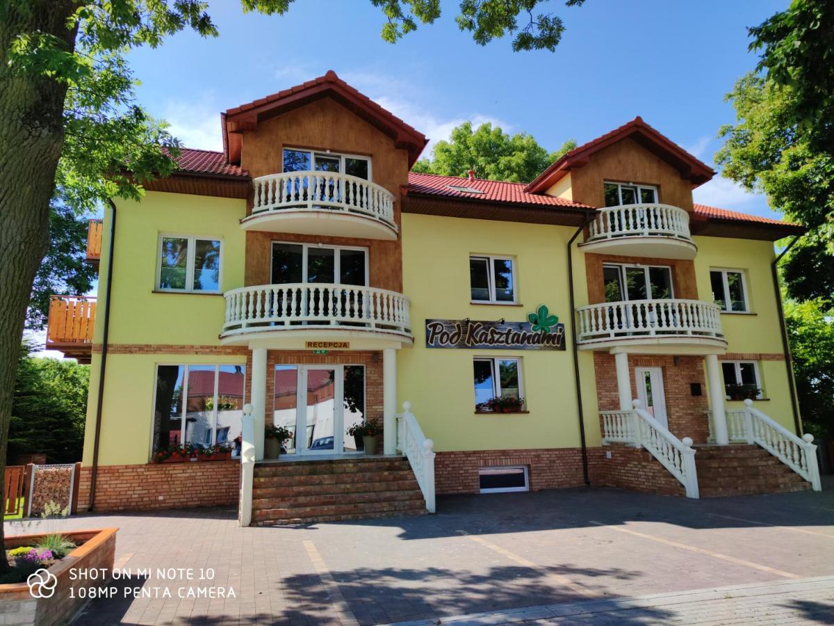 Pokoje Goscinne Pod Kasztanami Łeba Extérieur photo