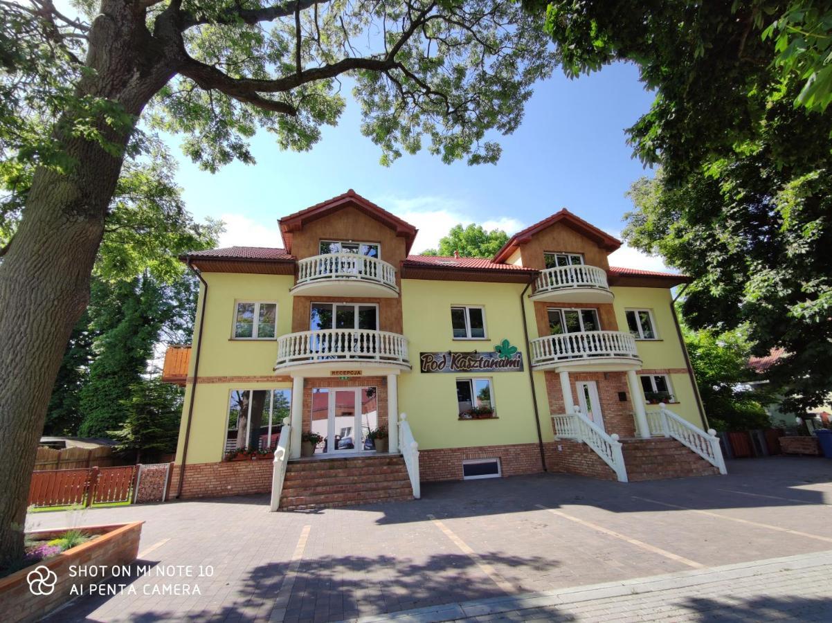 Pokoje Goscinne Pod Kasztanami Łeba Extérieur photo